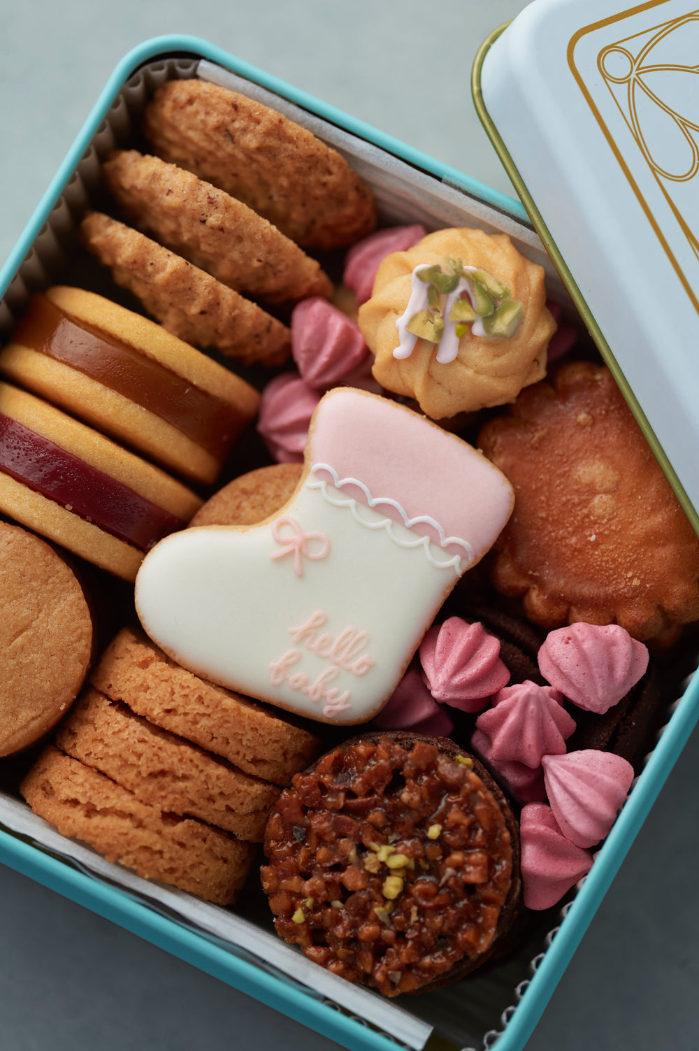 デザイン缶 (Baby Pink) – UN LIVRE