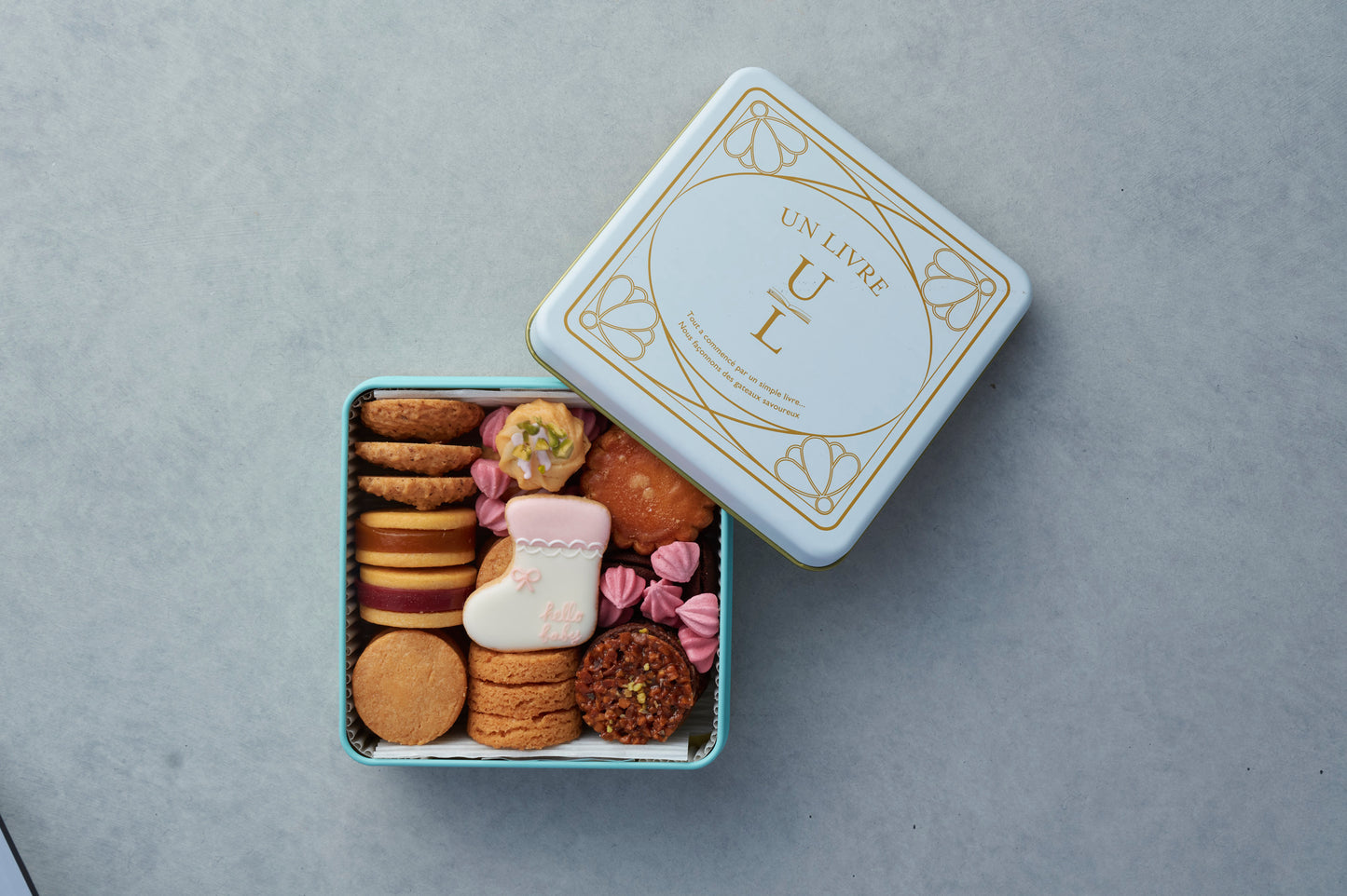 
                  
                    デザイン缶 (Baby Pink)
                  
                